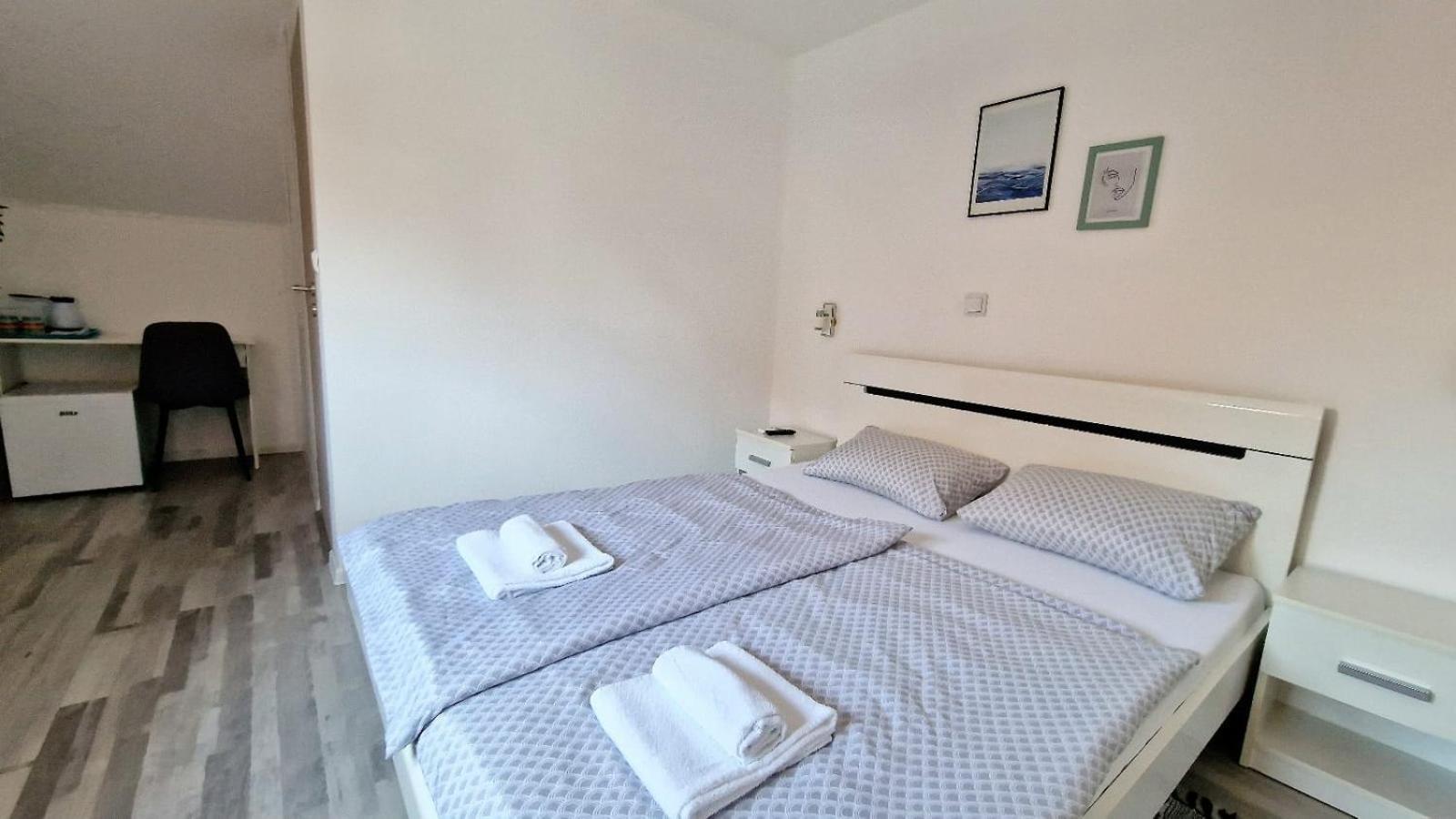Cozy Room Peny Карловац Екстериор снимка